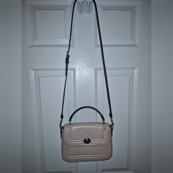 *RARE* Vintage Coach Leather Handbag - Picture 3 of 11